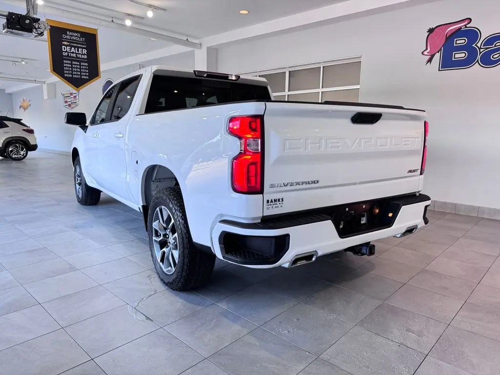 2024 Chevrolet Silverado - $40,487