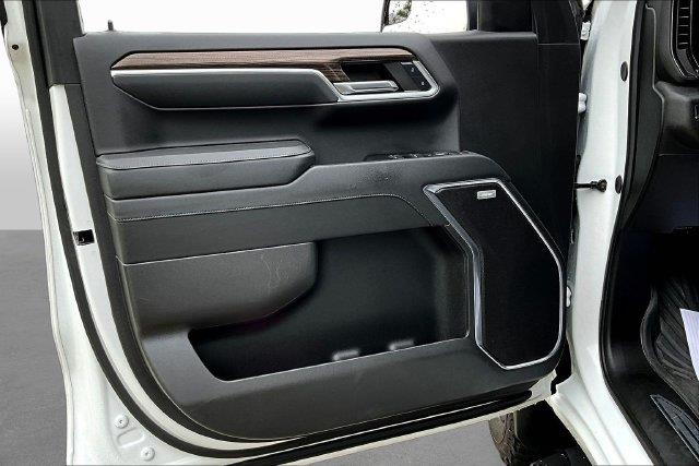 2024 Chevrolet Silverado - $38,900