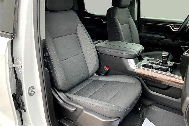 2024 Chevrolet Silverado - $38,900