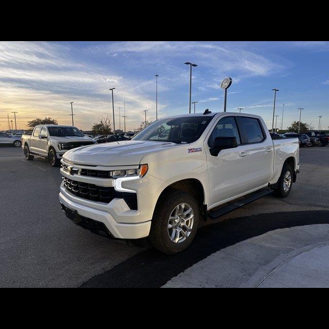 2024 Chevrolet Silverado - $42,249