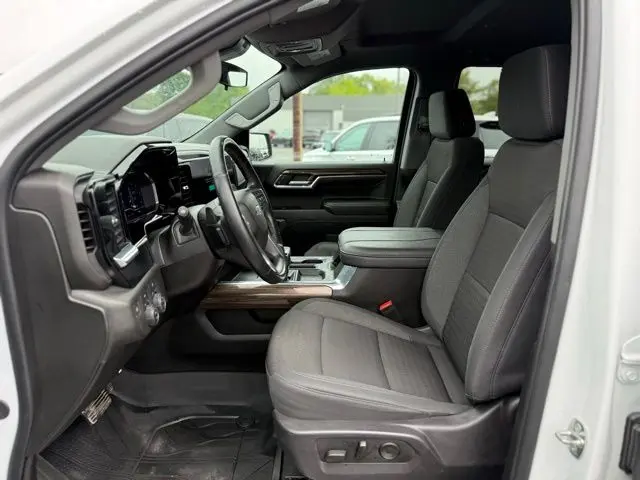 2024 Chevrolet Silverado - $43,000