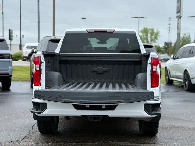 2024 Chevrolet Silverado - $43,000