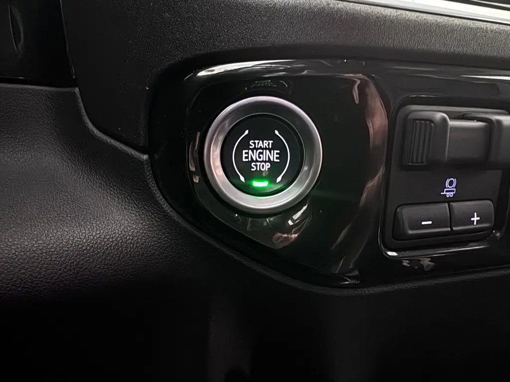 2022 Chevrolet Silverado - $33,987