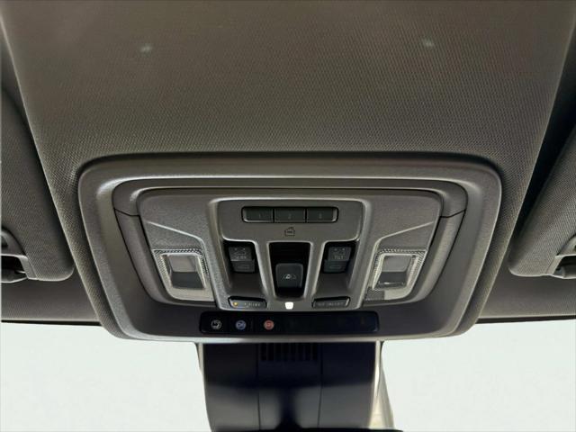 2023 Chevrolet Silverado - $42,995