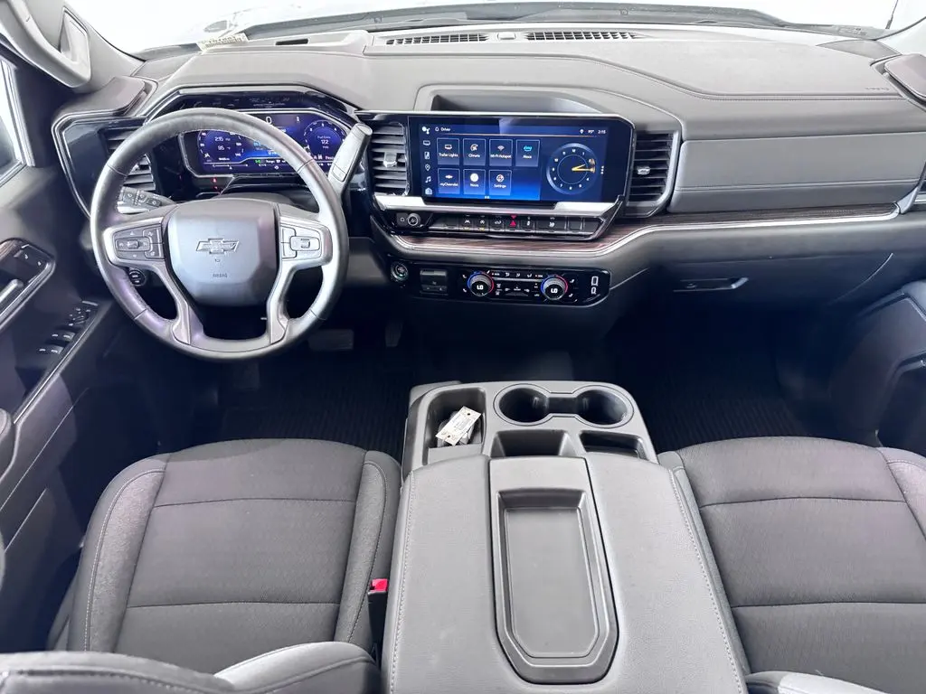 2024 Chevrolet Silverado - $42,987