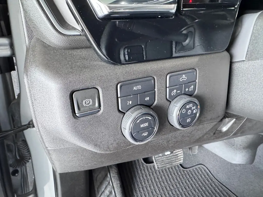 2024 Chevrolet Silverado - $42,987