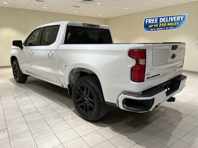 2022 Chevrolet Silverado - $38,615