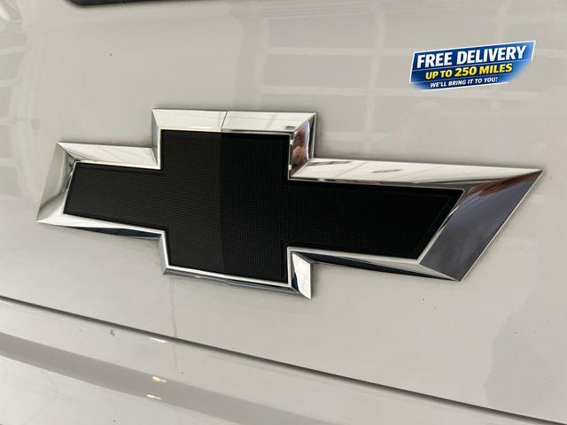 2022 Chevrolet Silverado - $38,615