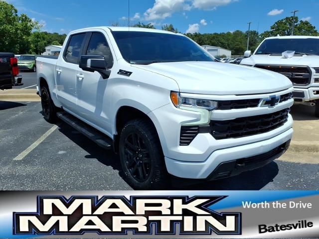 2022 Chevrolet Silverado - $35,880