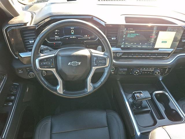 2024 Chevrolet Silverado - $42,995