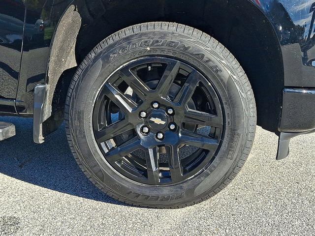 2024 Chevrolet Silverado - $42,995
