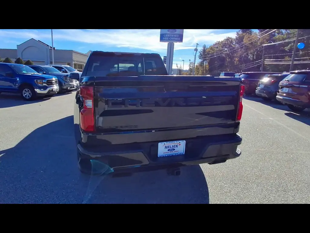 2024 Chevrolet Silverado - $42,995