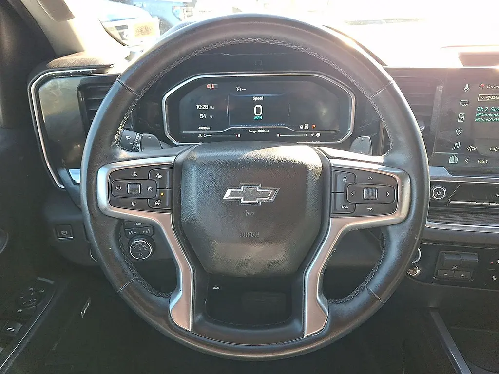 2024 Chevrolet Silverado - $42,995