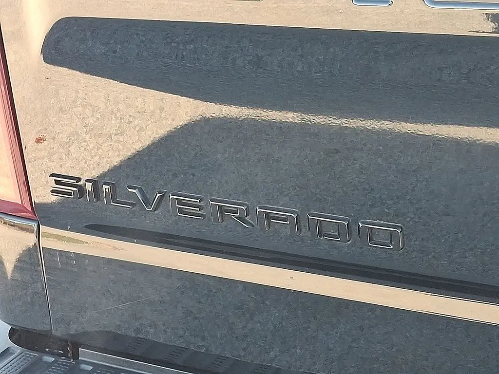 2024 Chevrolet Silverado - $42,995