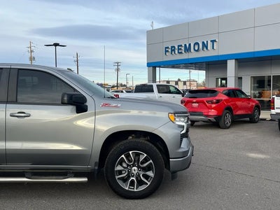 2023 Chevrolet Silverado 1500 4X4 RST 4DR Crew Cab 5.8 FT. SB