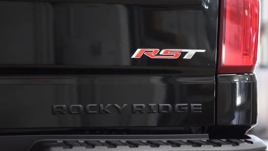 2024 Chevrolet Silverado 1500 RST