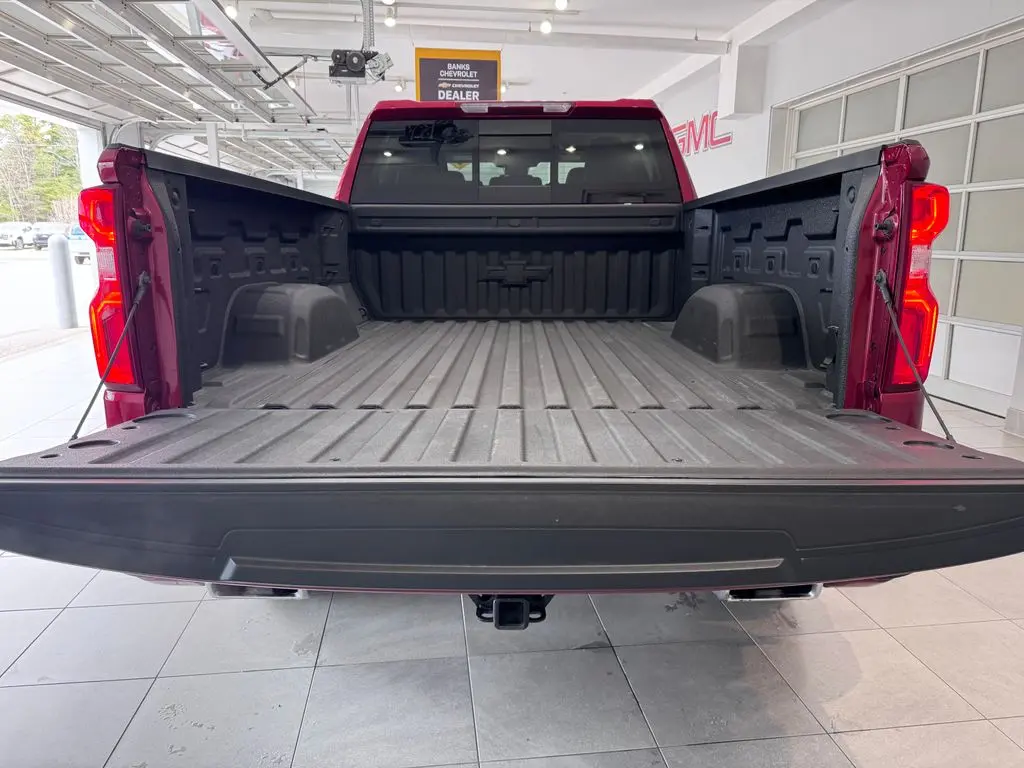 2024 Chevrolet Silverado - $47,987