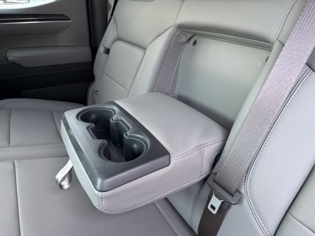 2023 Chevrolet Silverado - $43,404