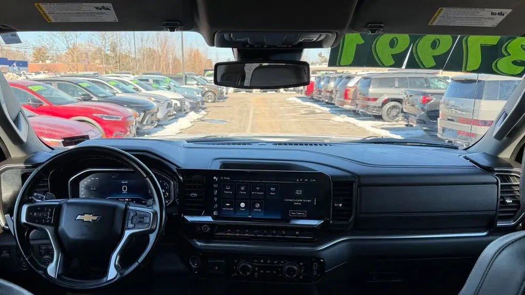 2024 Chevrolet Silverado 1500 LTZ