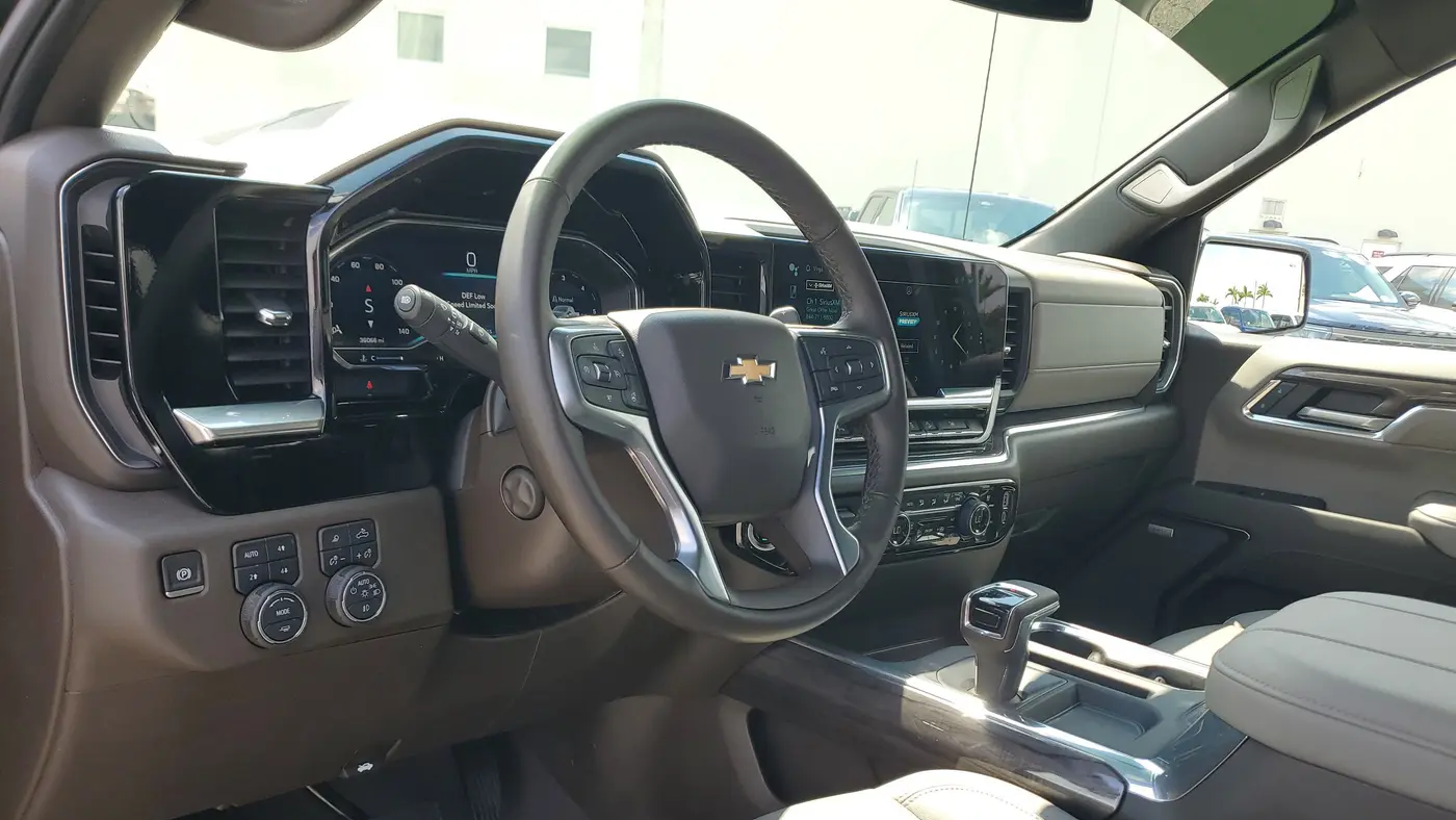 2024 Chevrolet Silverado 1500 LTZ