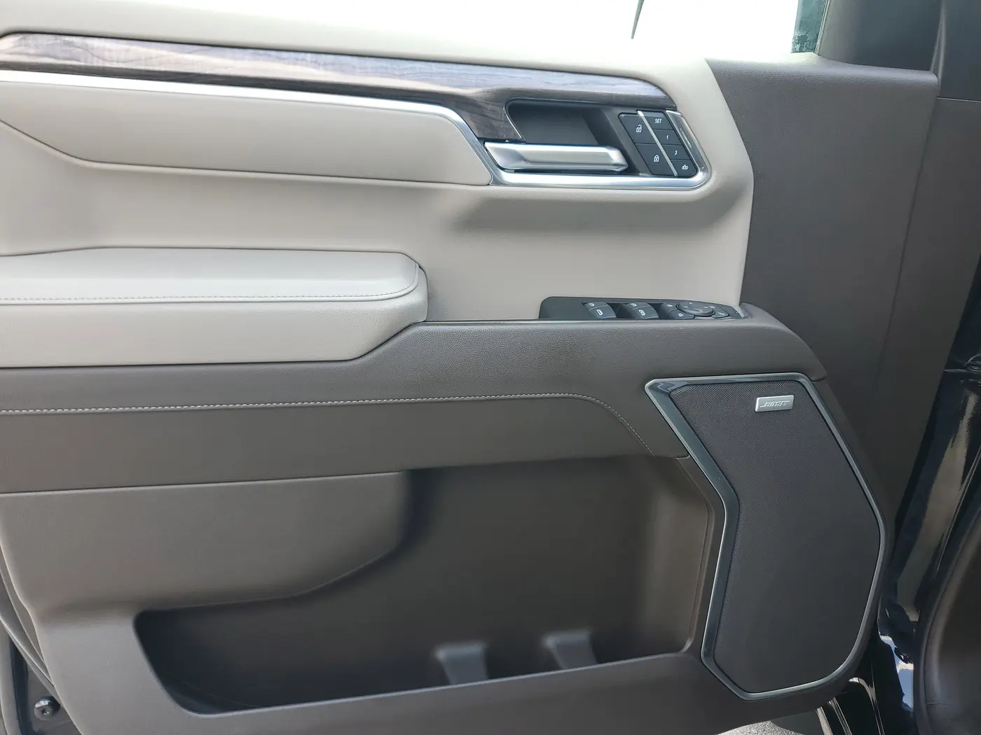2024 Chevrolet Silverado - $45,990