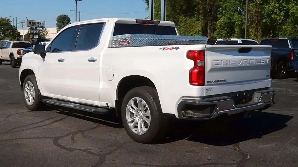 2024 Chevrolet Silverado 1500 LTZ