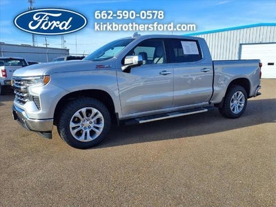 2022 Chevrolet Silverado 1500 4X4 LTZ 4DR Crew Cab 5.8 FT. SB