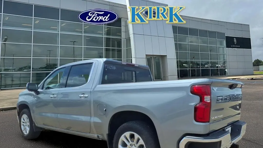 2023 Chevrolet Silverado 1500 LTZ