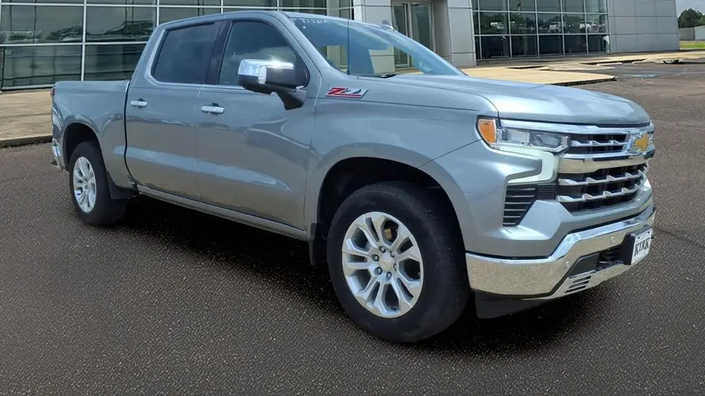 2023 Chevrolet Silverado 1500 LTZ