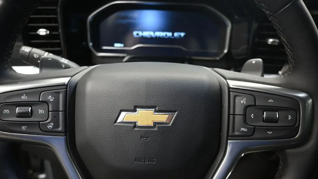 2024 Chevrolet Silverado 1500 LTZ