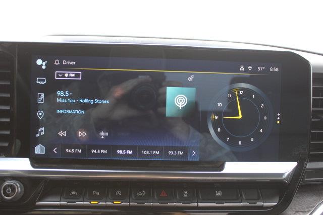 2023 Chevrolet Silverado - $37,625