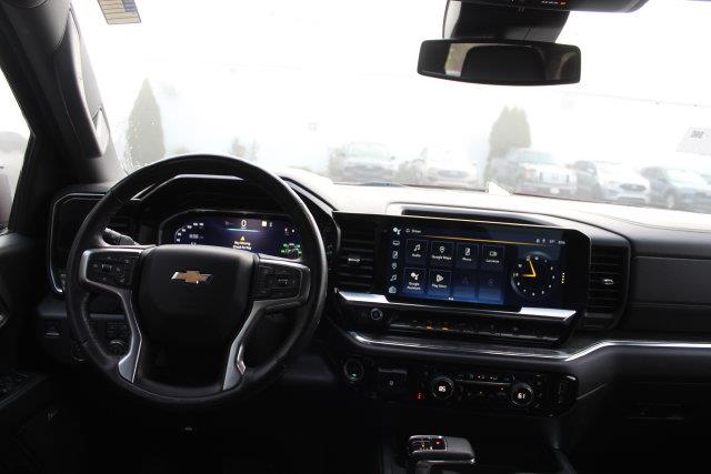 2023 Chevrolet Silverado - $37,625