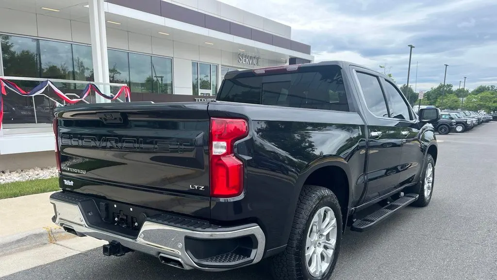 2024 Chevrolet Silverado 1500 LTZ