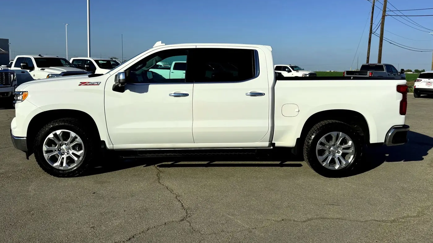 2024 Chevrolet Silverado 1500 LTZ