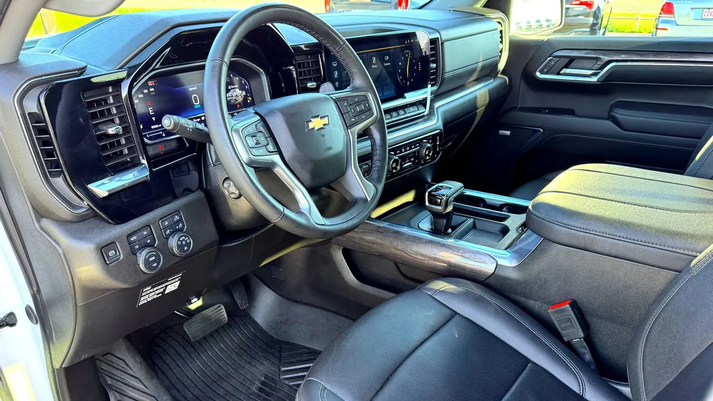 2024 Chevrolet Silverado 1500 LTZ