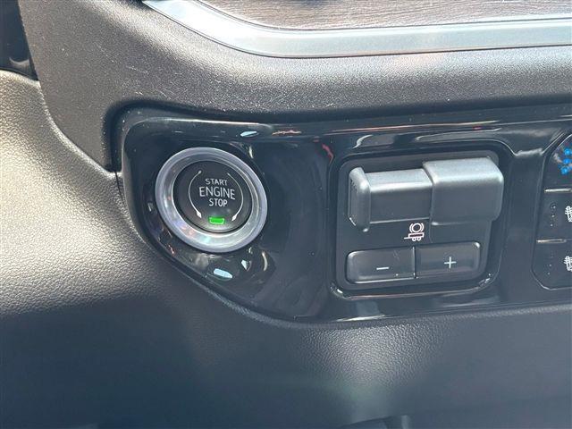 2023 Chevrolet Silverado - $44,801