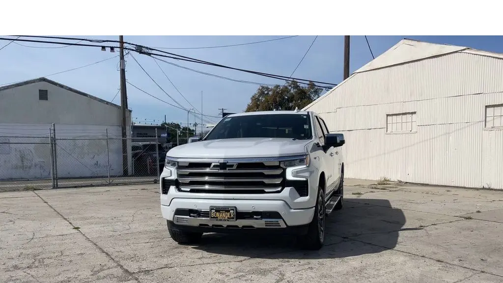 2023 Chevrolet Silverado 1500 High Country