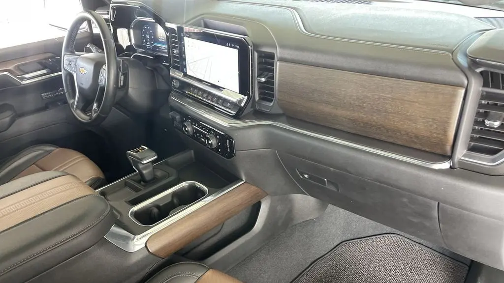 2023 Chevrolet Silverado 1500 High Country