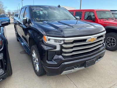 2023 Chevrolet Silverado 1500 4X4 High Country 4DR Crew Cab 5.8 FT. SB