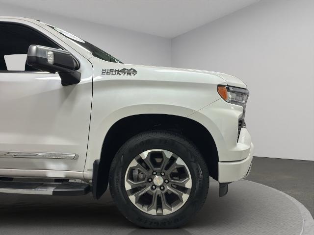 2024 Chevrolet Silverado - $42,399