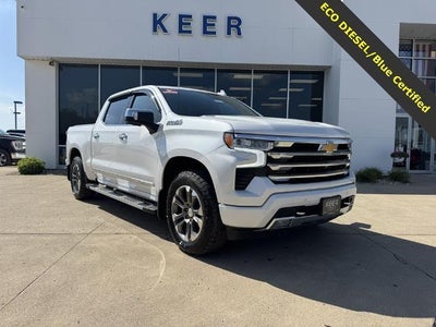 2023 Chevrolet Silverado 1500 4X4 High Country 4DR Crew Cab 6.6 FT. SB