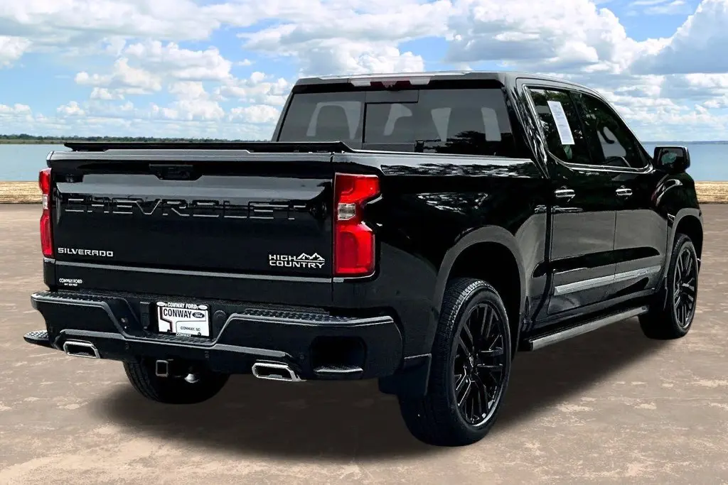 2023 Chevrolet Silverado - $50,998