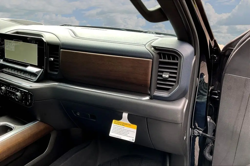 2023 Chevrolet Silverado - $50,998