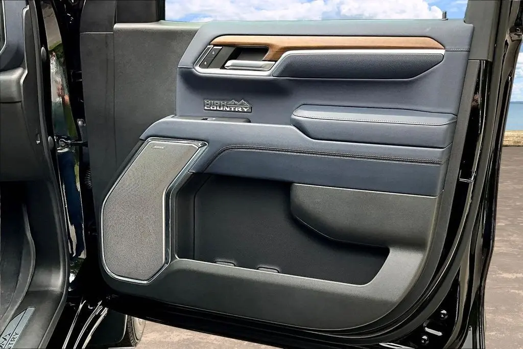 2023 Chevrolet Silverado - $50,998