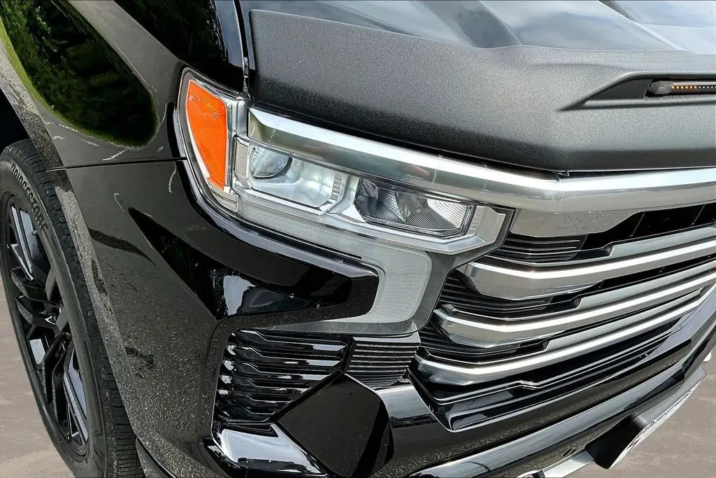 2023 Chevrolet Silverado - $50,998