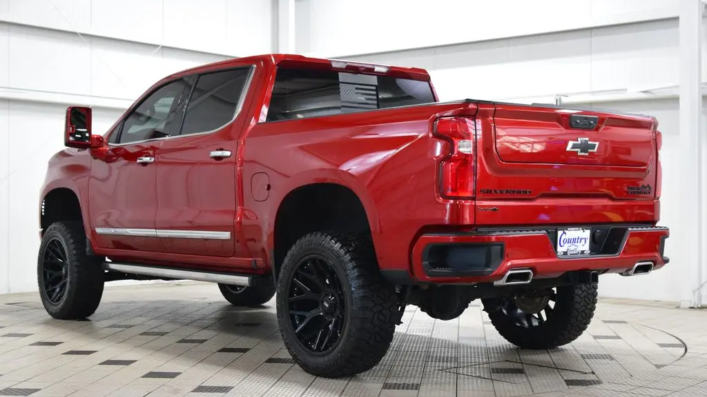 2024 Chevrolet Silverado 1500 High Country