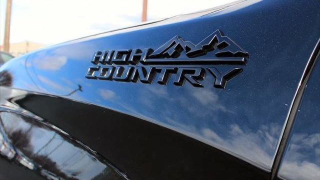 2022 Chevrolet Silverado 1500 High Country