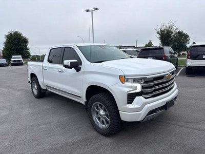 2022 Chevrolet Silverado 1500 4X4 High Country 4DR Crew Cab 5.8 FT. SB