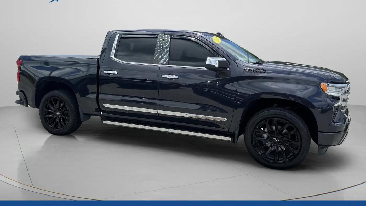 2022 Chevrolet Silverado 1500 High Country