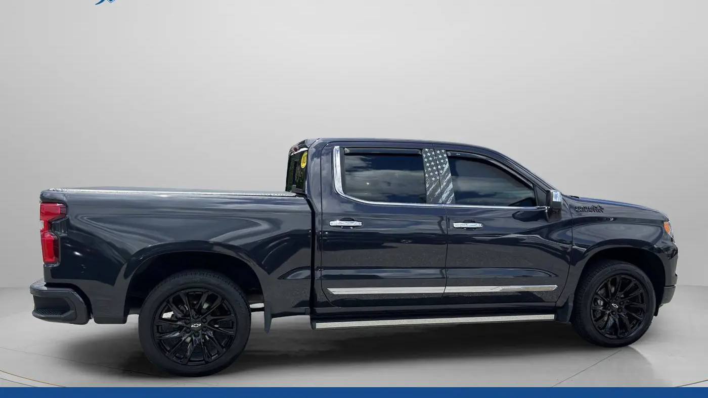 2022 Chevrolet Silverado 1500 High Country